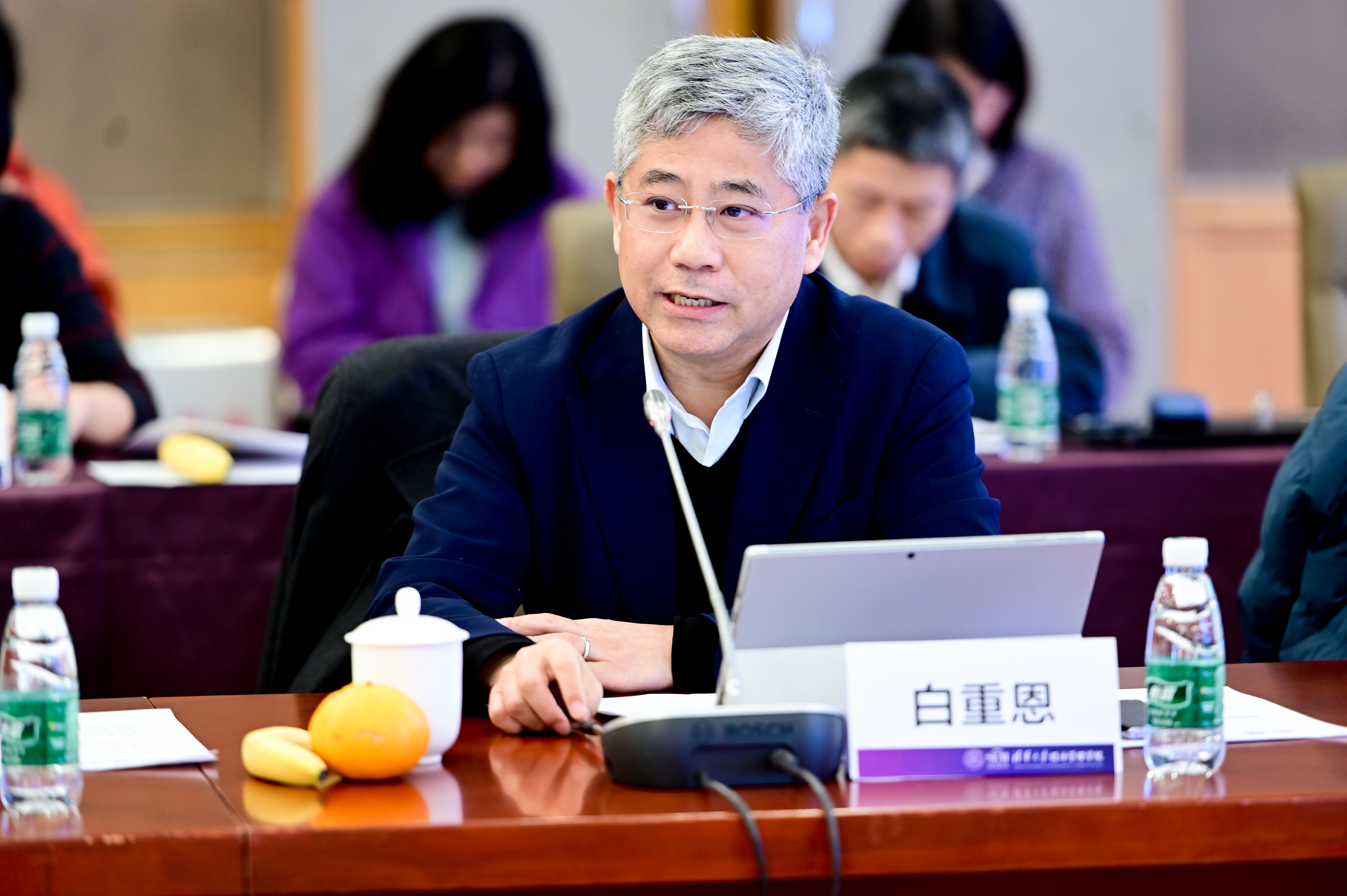 20211224-钱颖一《大学的改革》出版座谈会成功举办-黄山图片社-必赢242net白重恩院长致辞.jpg